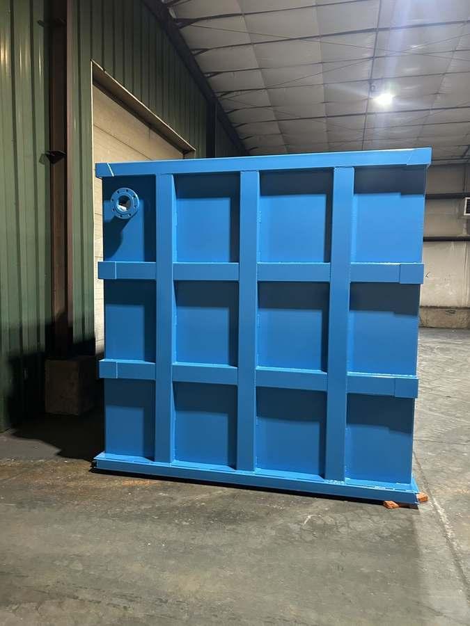 EnviroBox front face — flanged nozzle and structural grid